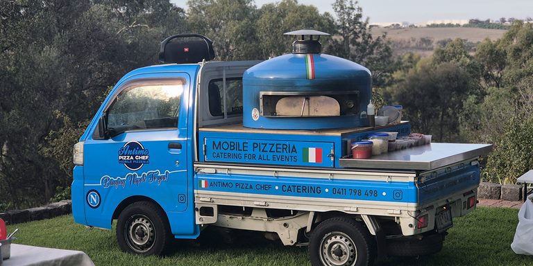 The blue Antimo Pizza Chef truck, pizza catering Melbourne